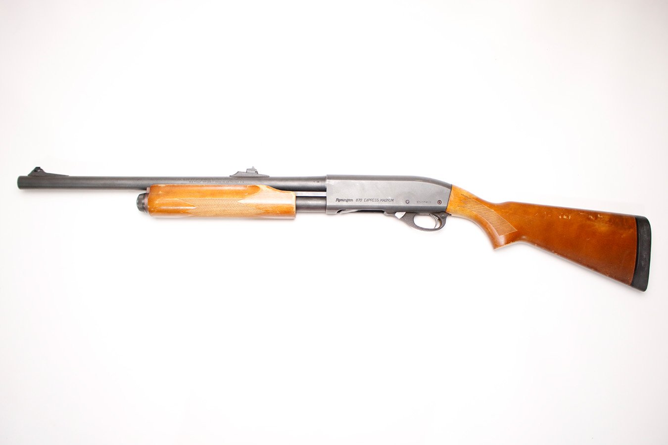 REMINGTON 870 Express Magnum 12-Gauge Police Trade-in Pump-Action Shotgun