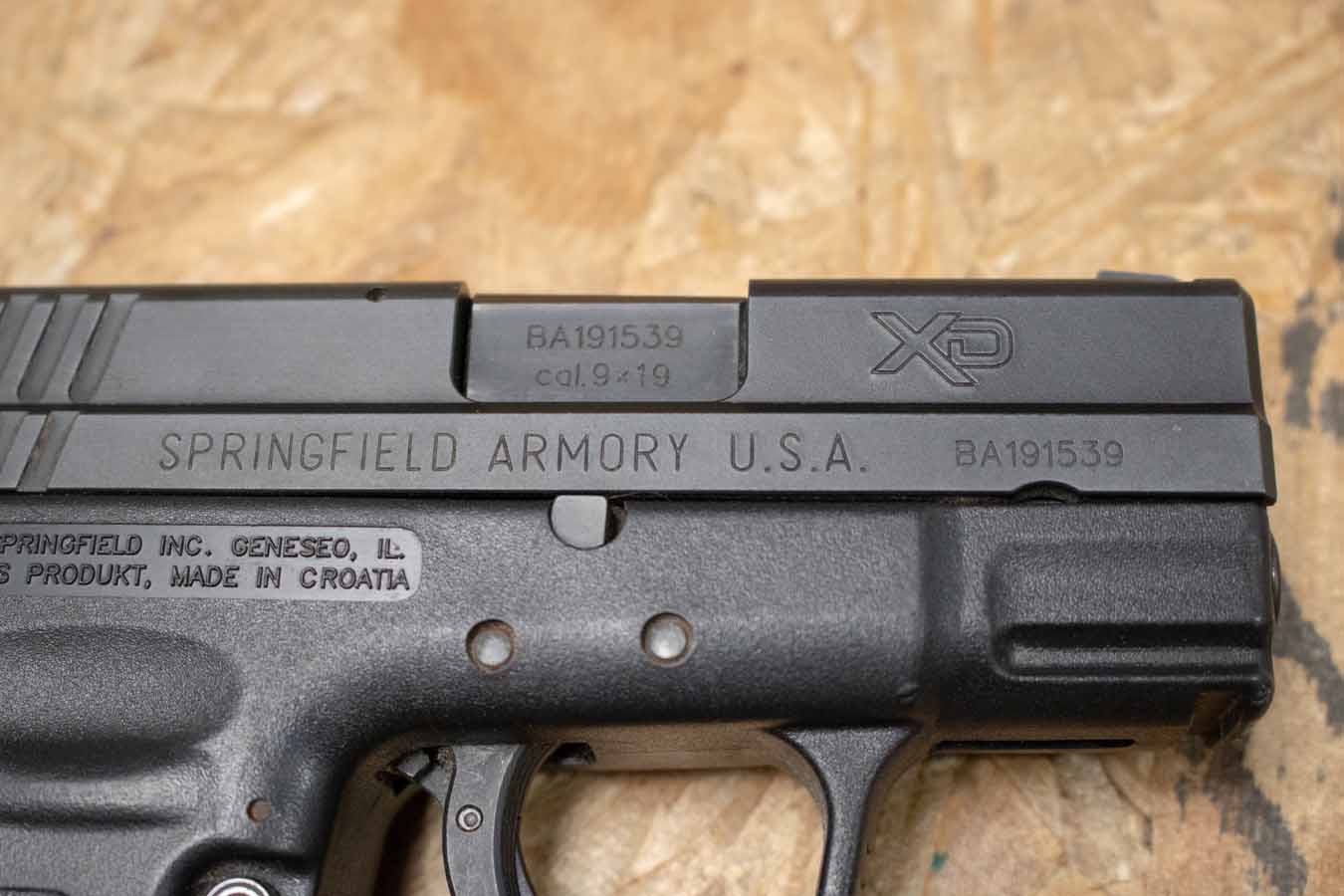 SPRINGFIELD XD-9 Sub-Compact 9mm Police Trade-In Pistol with Extended Magazine