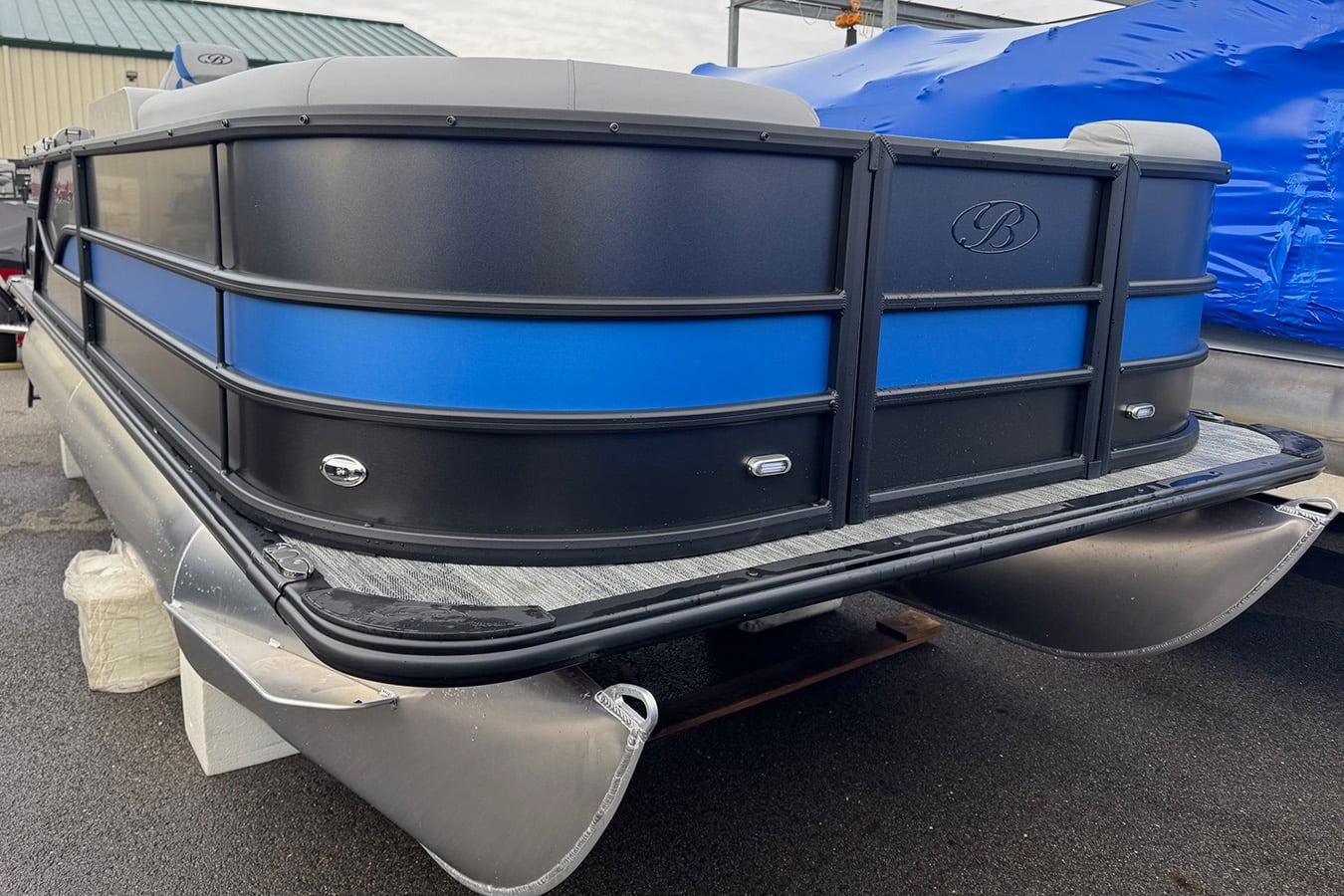 Bentley 2026 Legacy 200 Navigator with Mercury 90 ELPT CT 