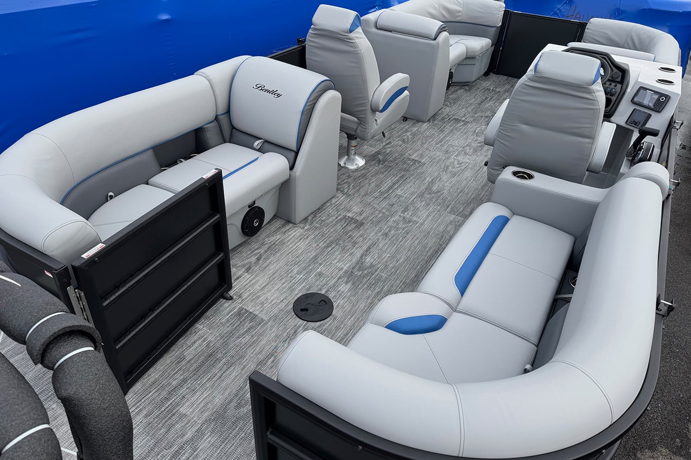 Bentley 2026 Legacy 200 Navigator with Mercury 90 ELPT CT 