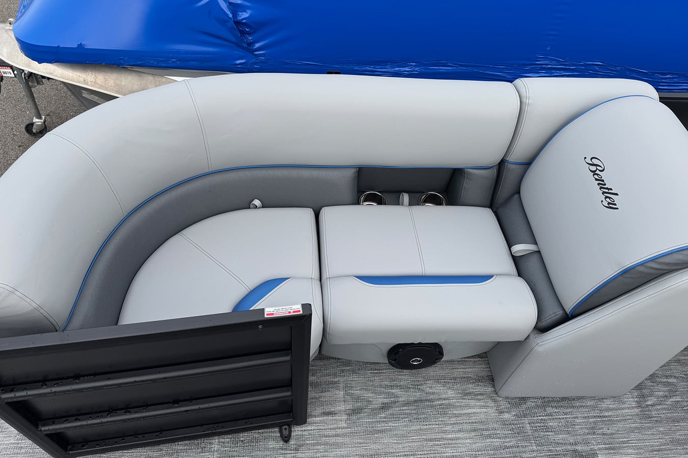 Bentley 2026 Legacy 200 Navigator with Mercury 90 ELPT CT 