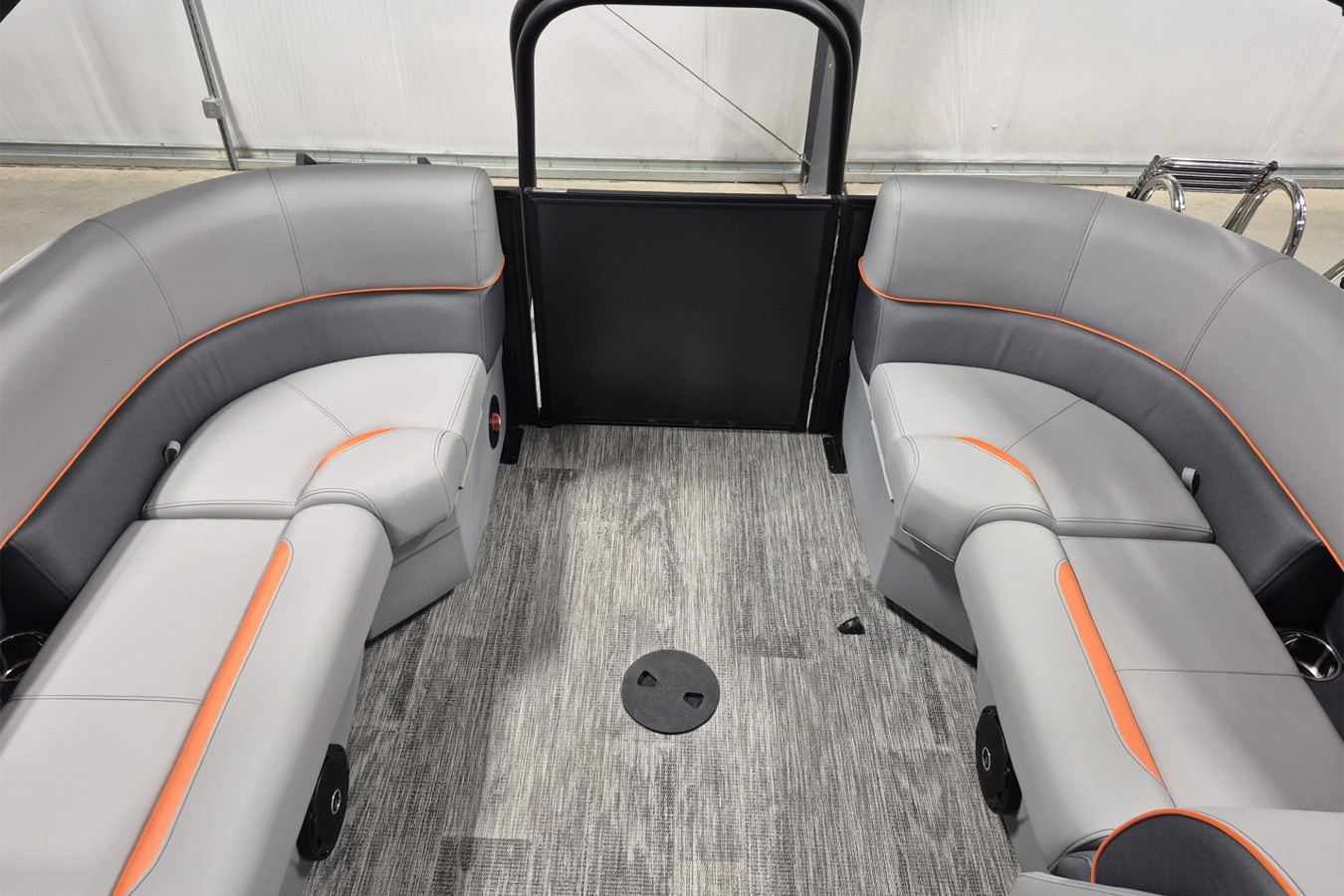 Bentley 2026 Legacy 200 Navigator with Mercury 115 ELPT