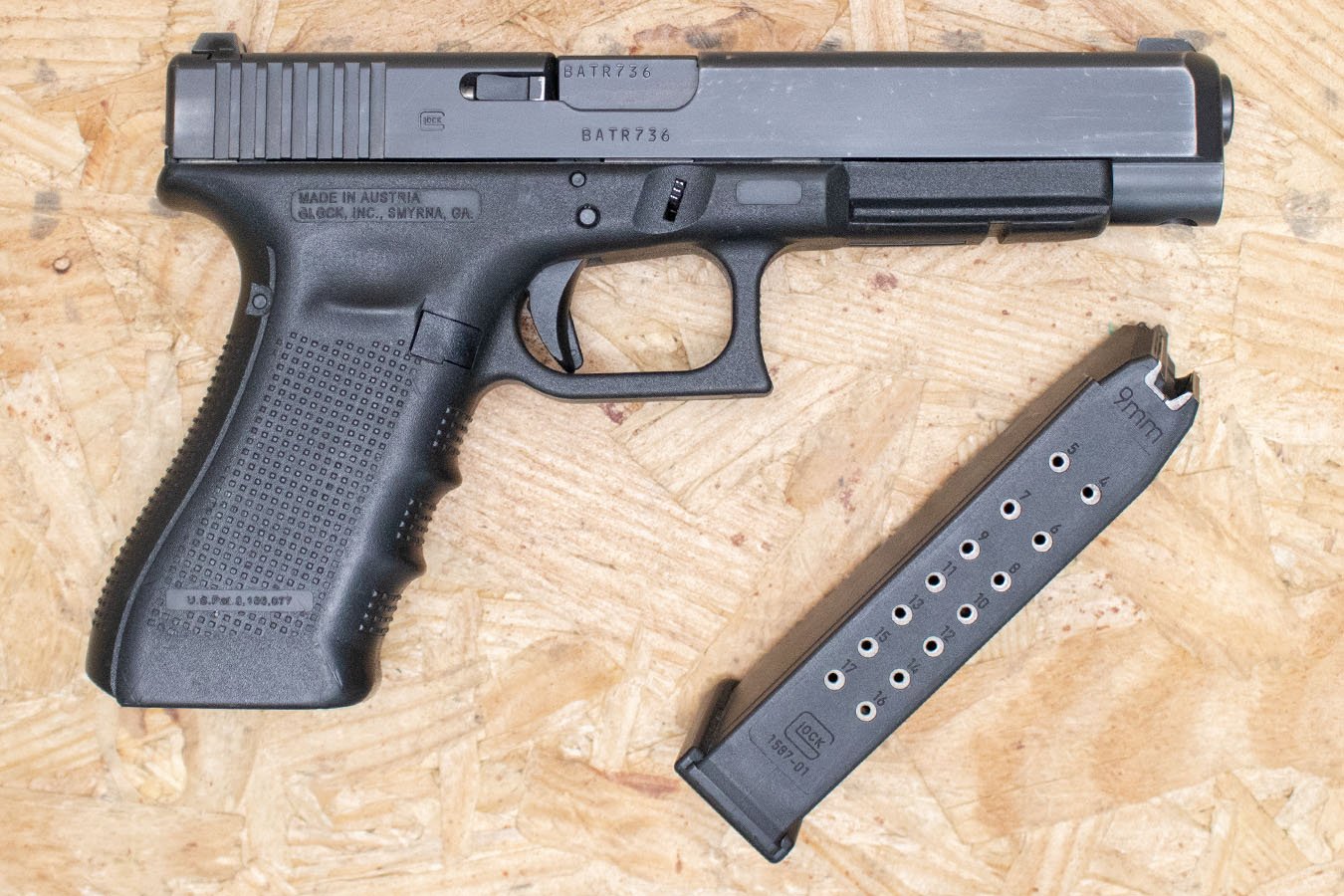 GLOCK 34 Gen4 9mm Police Trade-In Pistol with Window-Cut Slide, Case