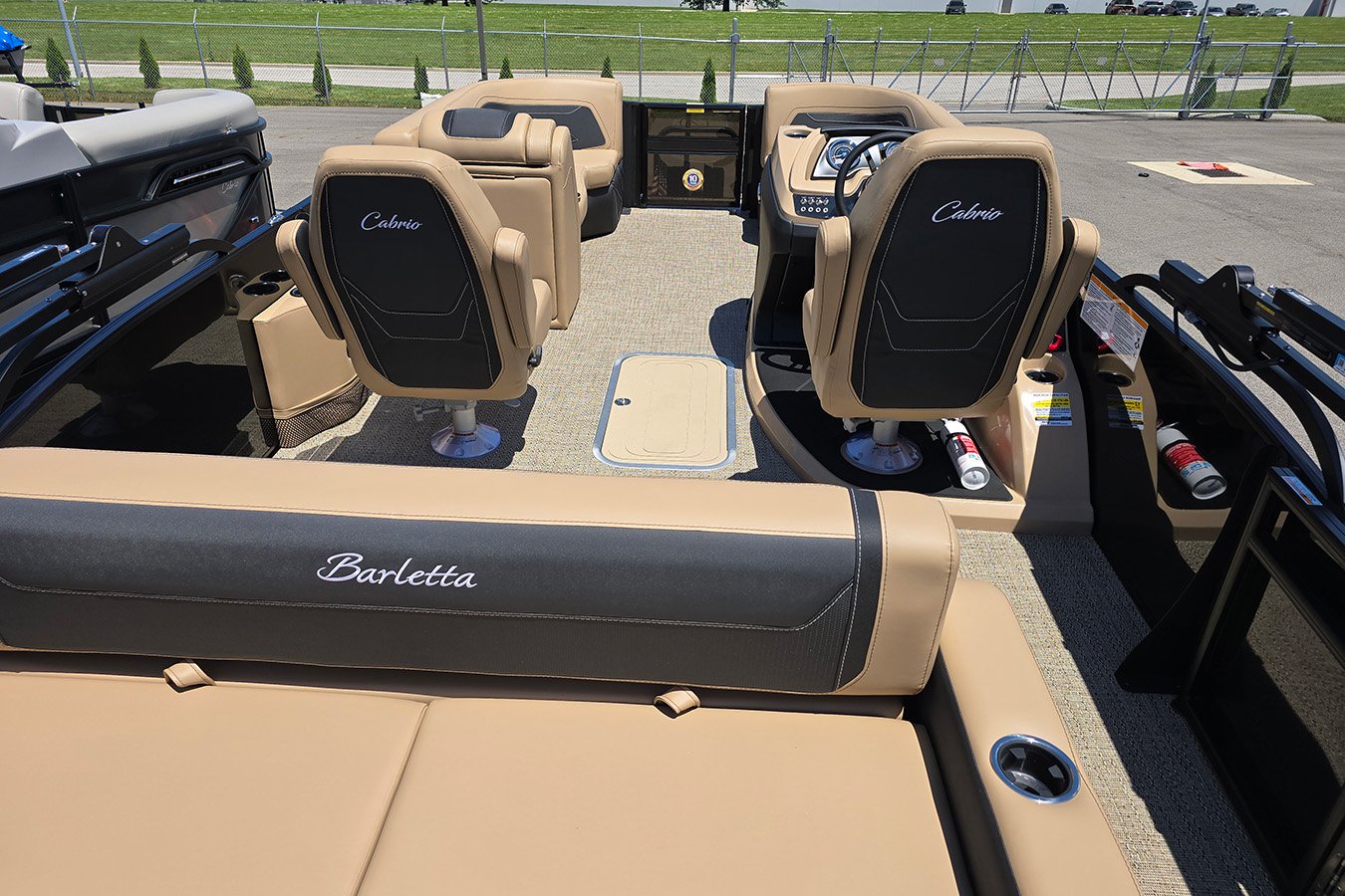 Barletta Cabrio 22UC with Mercury 200L Motor