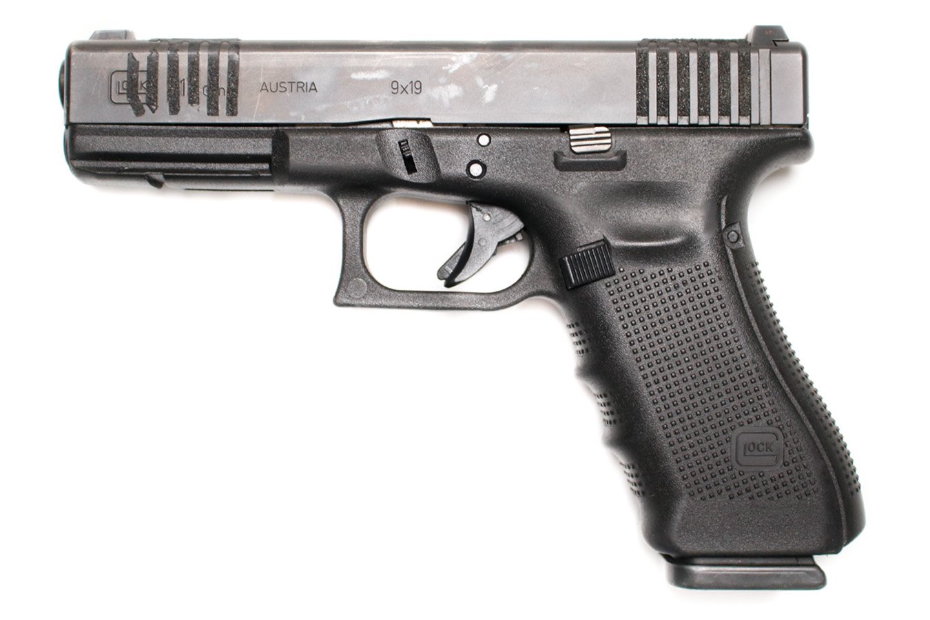 GLOCK 17 GEN 4 9mm Police Trade-In Pistol with Original Box and Two Magazines