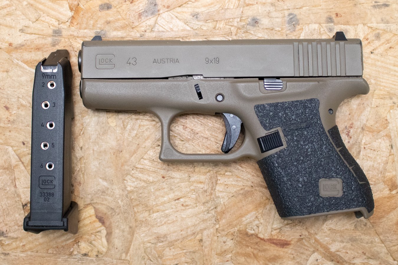 GLOCK 43 9mm Police Trade-In Pistol in FDE Finish