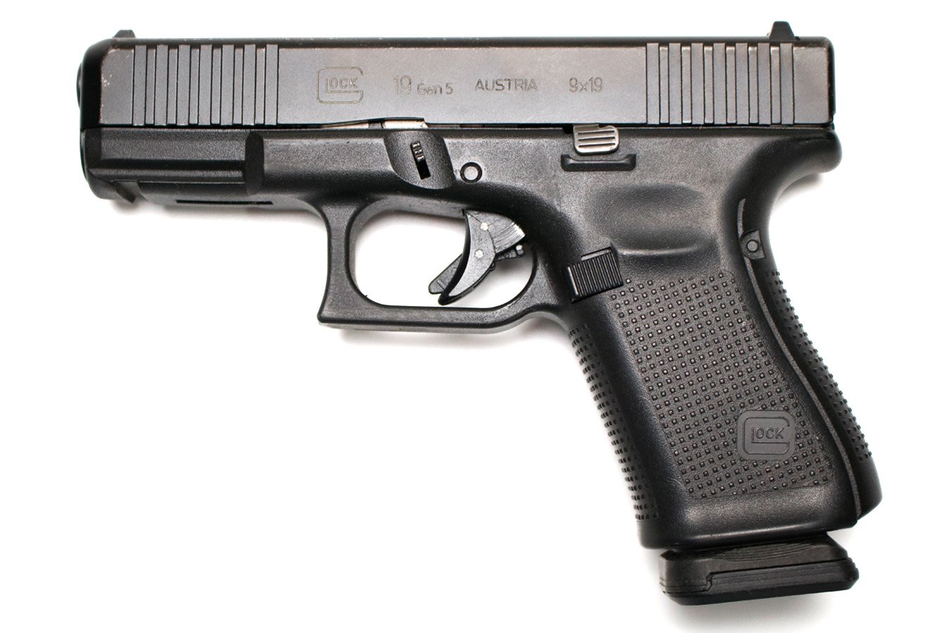 GLOCK 19 Gen 5 9mm Police Trade-In Pistol