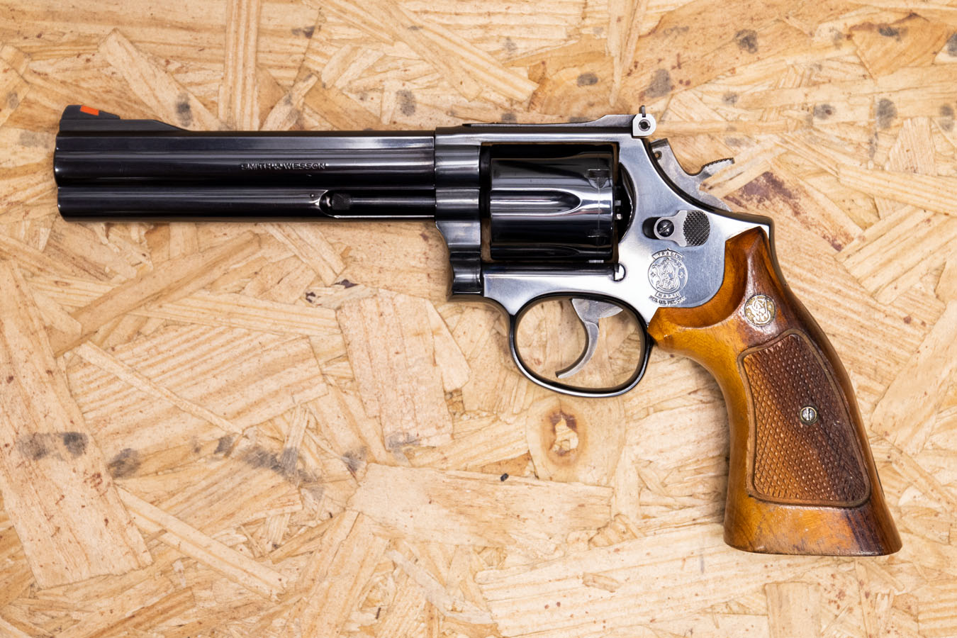 SMITH AND WESSON 586-4 357 Magnum Police Trade-In Revolver