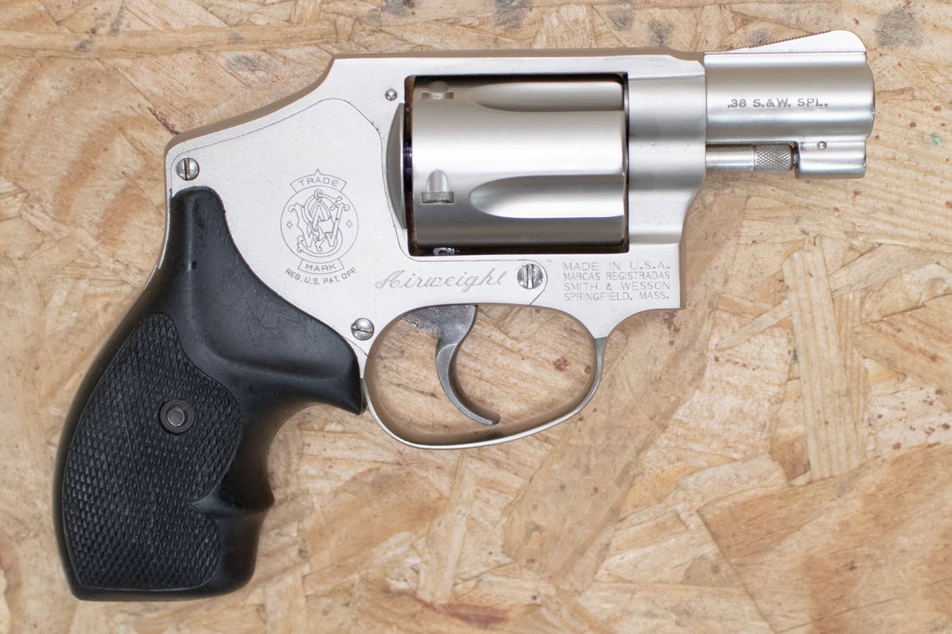 SMITH AND WESSON Model 442 Airweight 38 Special Hammerless Used Trade-In Revolver in Stainless