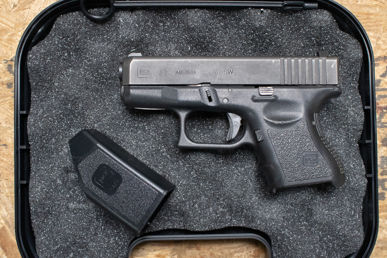 GLOCK 27 Gen3 40 S&W Police Trade-In Pistol (Magazine Not Included)