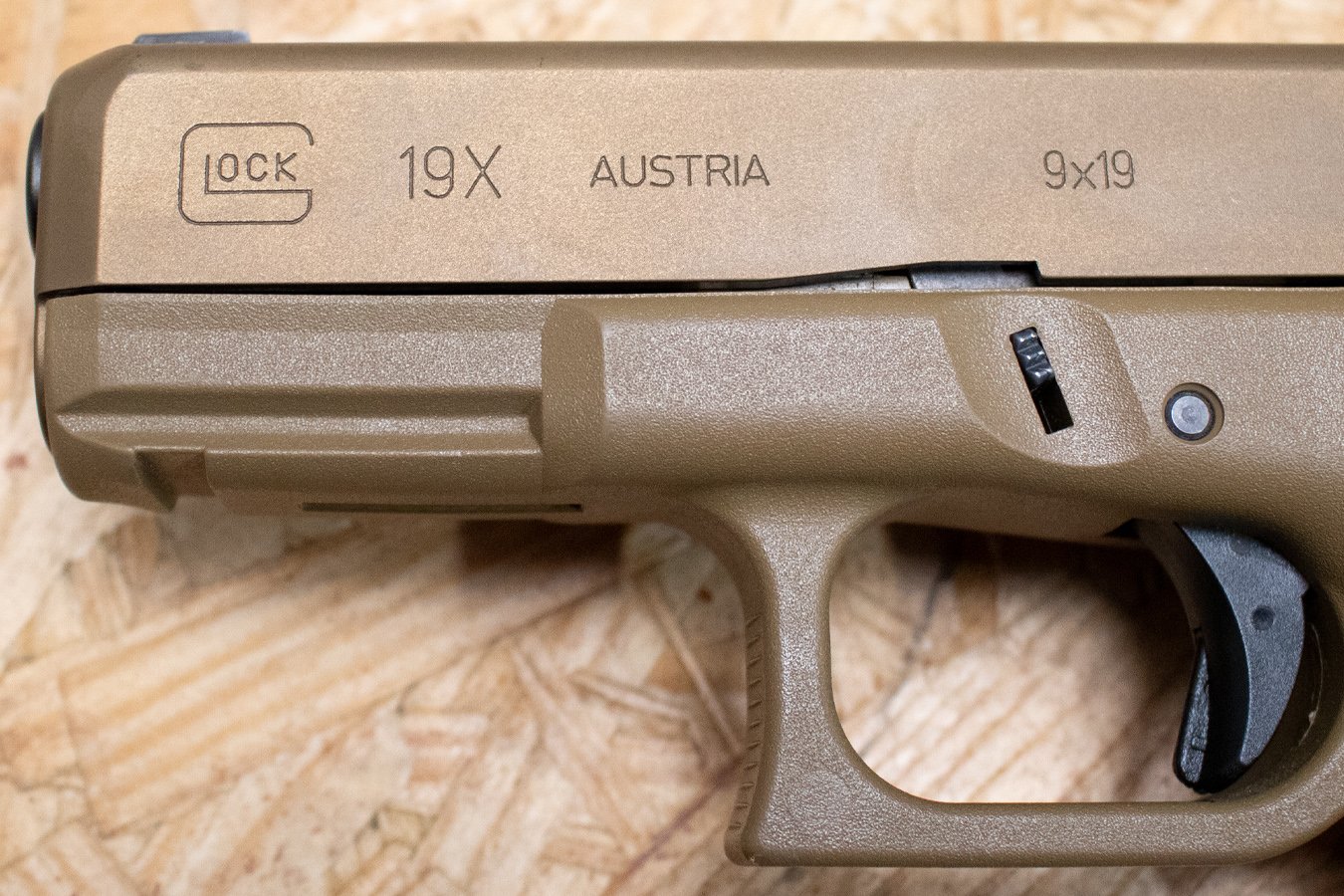 GLOCK 19X 9mm Police Trade-In Pistol with Bronze Slide and FDE Frame