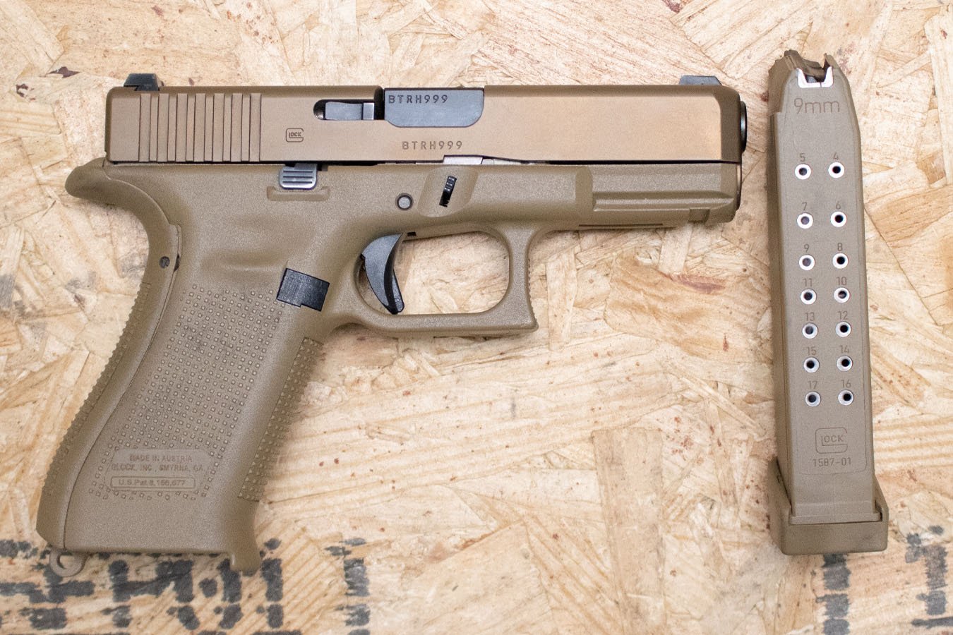 GLOCK 19X 9mm Police Trade-In Pistol with Coyote Tan Finish