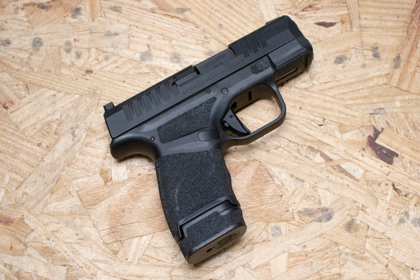 SPRINGFIELD Hellcat 9mm Police Trade-In Pistol, Optics Ready w/Extended Mag
