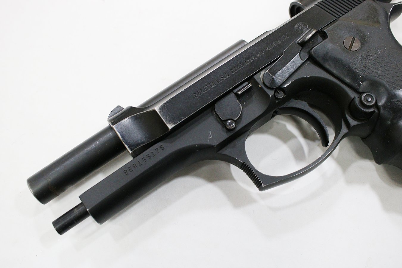BERETTA Model 96 40 S&W DA/SA Police Trade-in Pistols (Good Condition)