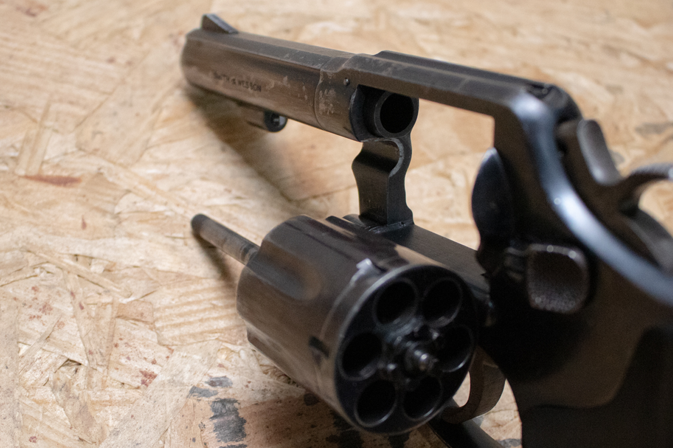 SMITH AND WESSON Model 10-1 38 Special Police Trade-In Revolver with Heavy Barrel, Rubber Grips