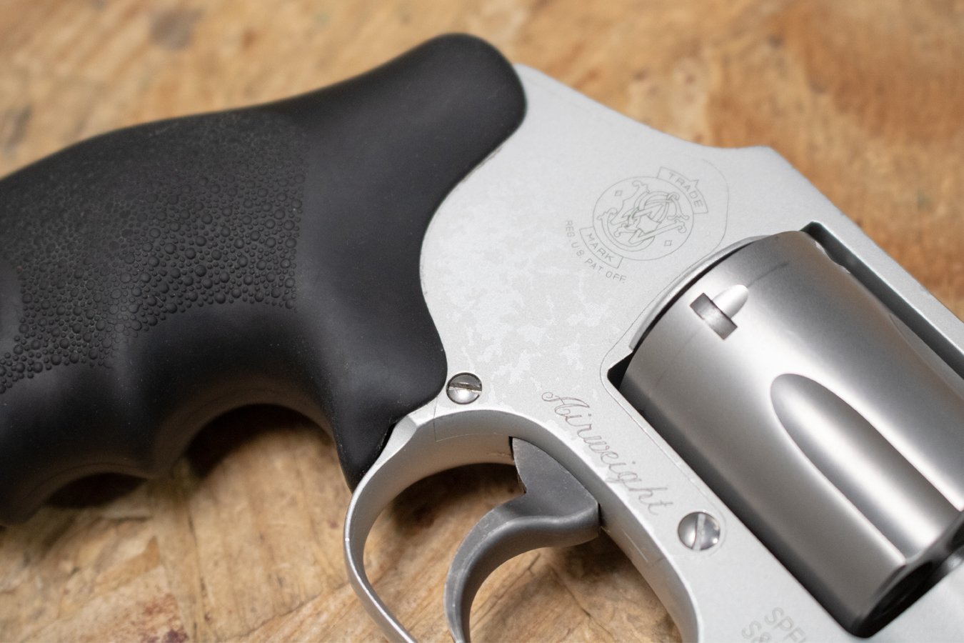 SMITH AND WESSON 642-1 Airweight 38SPL+P Police Trade-In Hammerless Revolver 