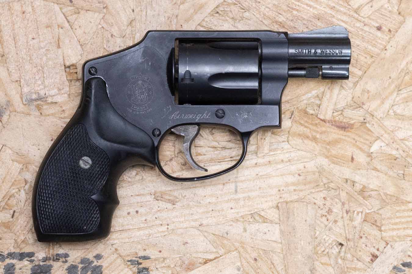 SMITH AND WESSON 442 Airweight 38 Special Police Trade-In Revolver Enclosed Hammer