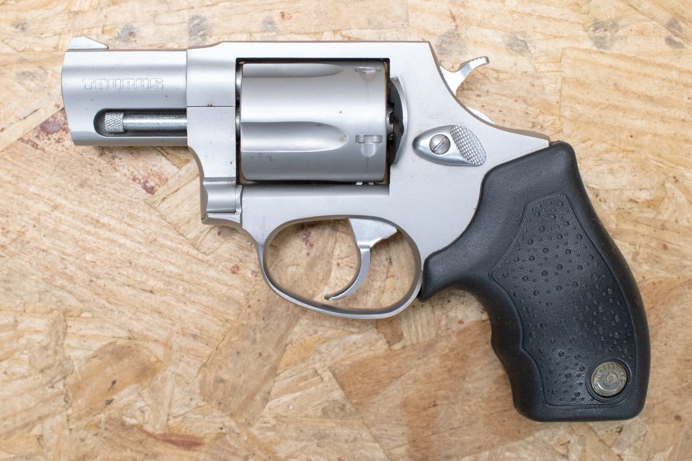 TAURUS 605 357 Magnum Police Trade-In Revolver Stainless