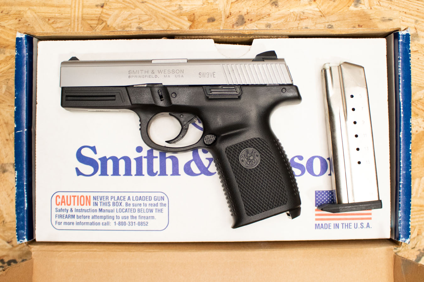 SMITH AND WESSON SW9VE 9mm Police Trade-In Pistol with Box