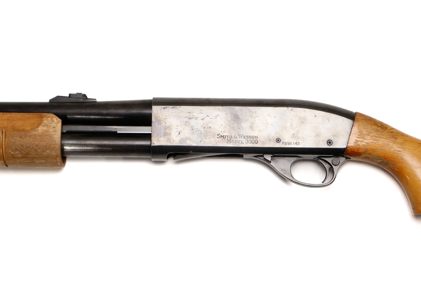 SMITH AND WESSON 3000 12GA Police Trade-In Pump Shotgun