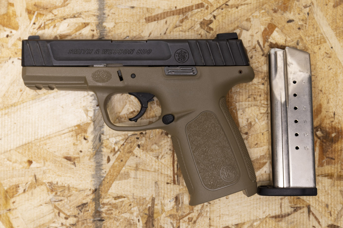 SMITH AND WESSON SD9 9mm Police Trade-In Pistol with FDE Frame