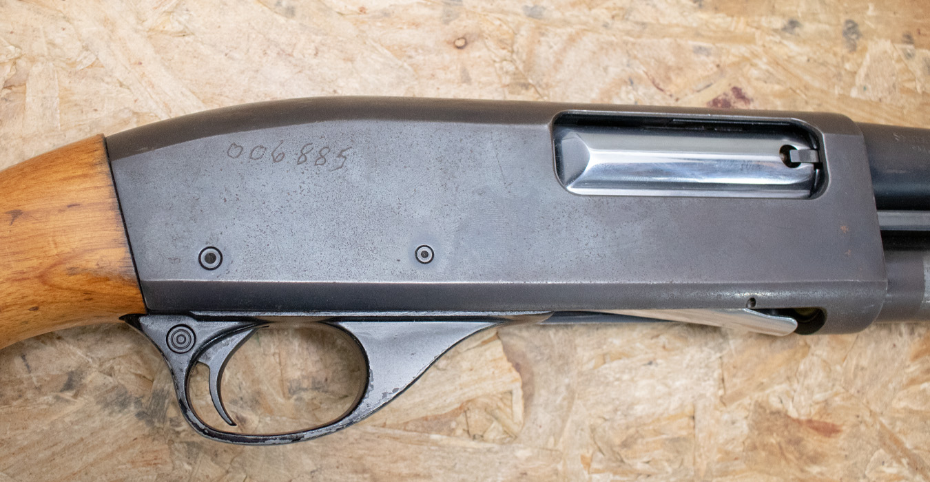 SMITH AND WESSON Model 3000 12 Gauge Pump-Action Police Trade-In Shotgun