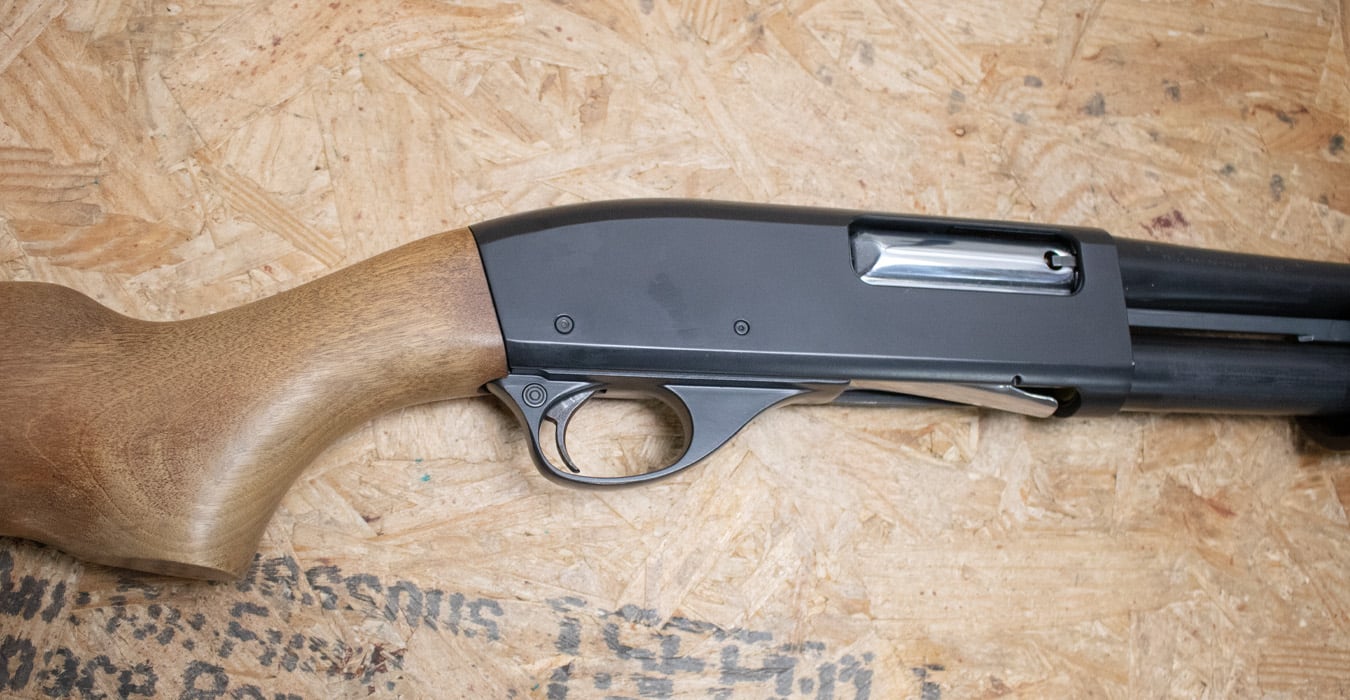 SMITH AND WESSON Model 3000 12 Gauge Pump-Action Police Trade-In Shotgun