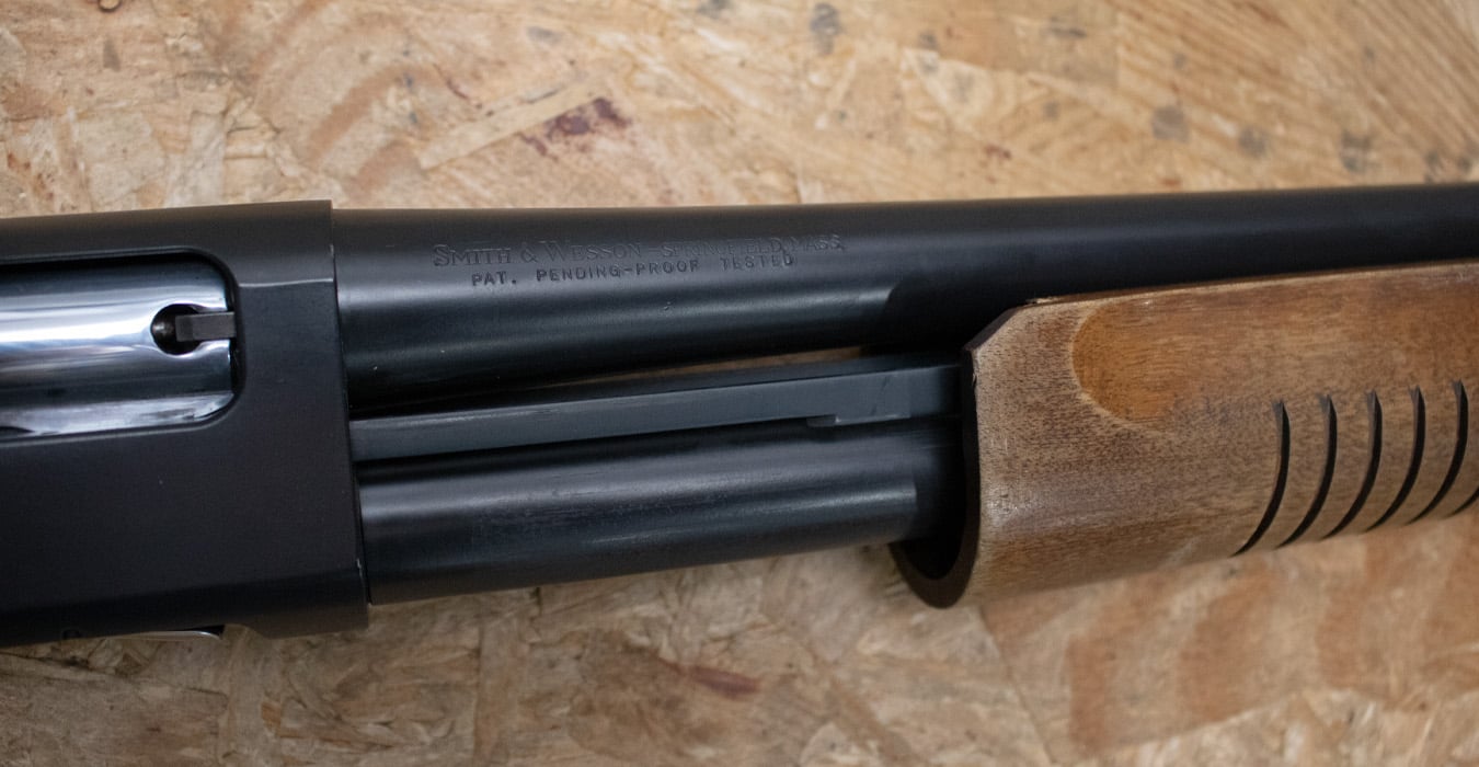 SMITH AND WESSON Model 3000 12 Gauge Pump-Action Police Trade-In Shotgun