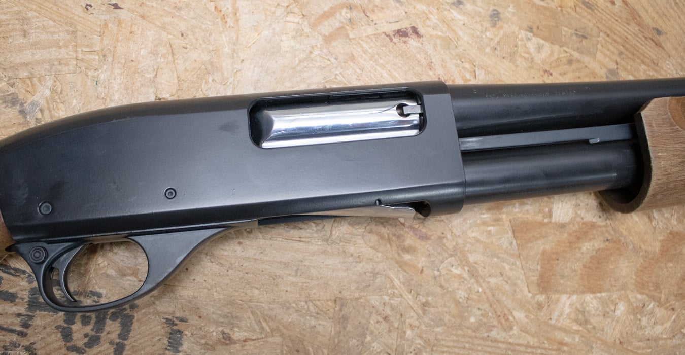 SMITH AND WESSON Model 3000 12 Gauge Pump-Action Police Trade-In Shotgun