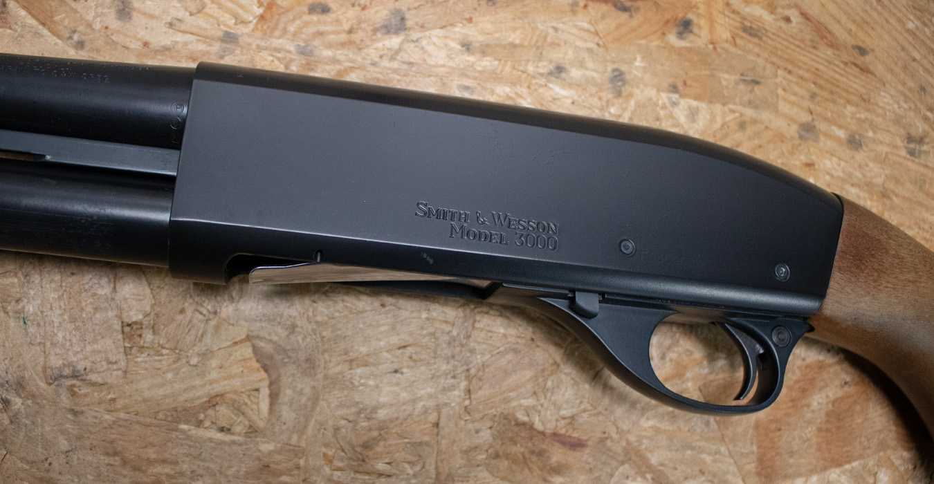 SMITH AND WESSON Model 3000 12 Gauge Pump-Action Police Trade-In Shotgun