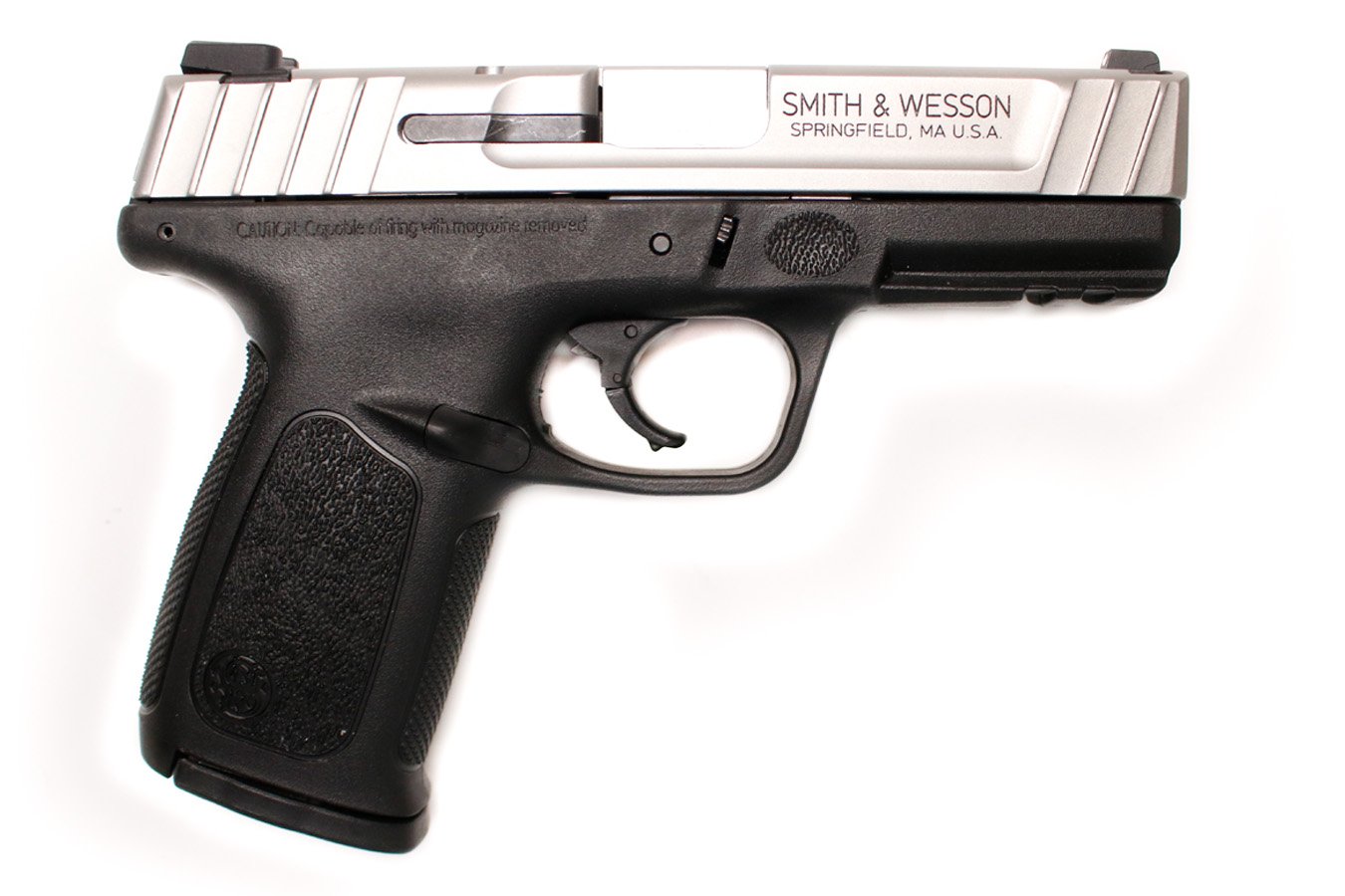 SMITH AND WESSON SD40VE 40 S&W Police Trade-In Pistol