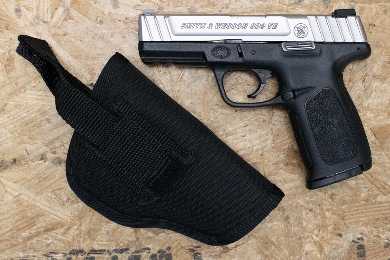 SMITH AND WESSON SD9VE 9mm Police Trade-In Pistol with Two-Tone Finish and Holster