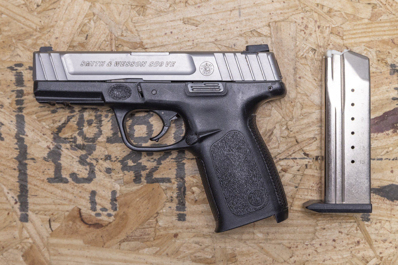 SMITH AND WESSON SD9 VE 9mm Police Trade-In Pistol