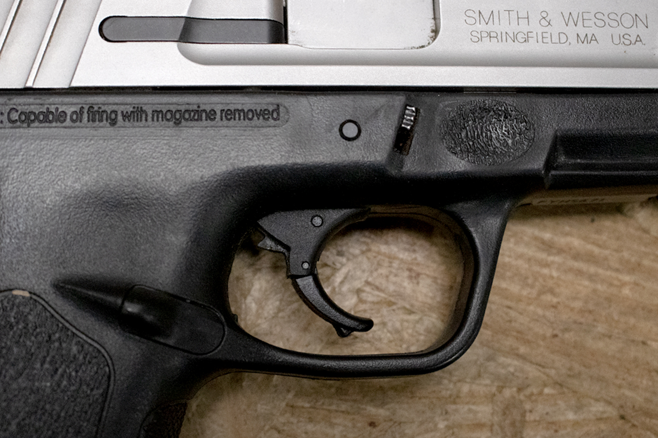SMITH AND WESSON SD40VE 40 S&W Police Trade-In Pistol with Two Magazines