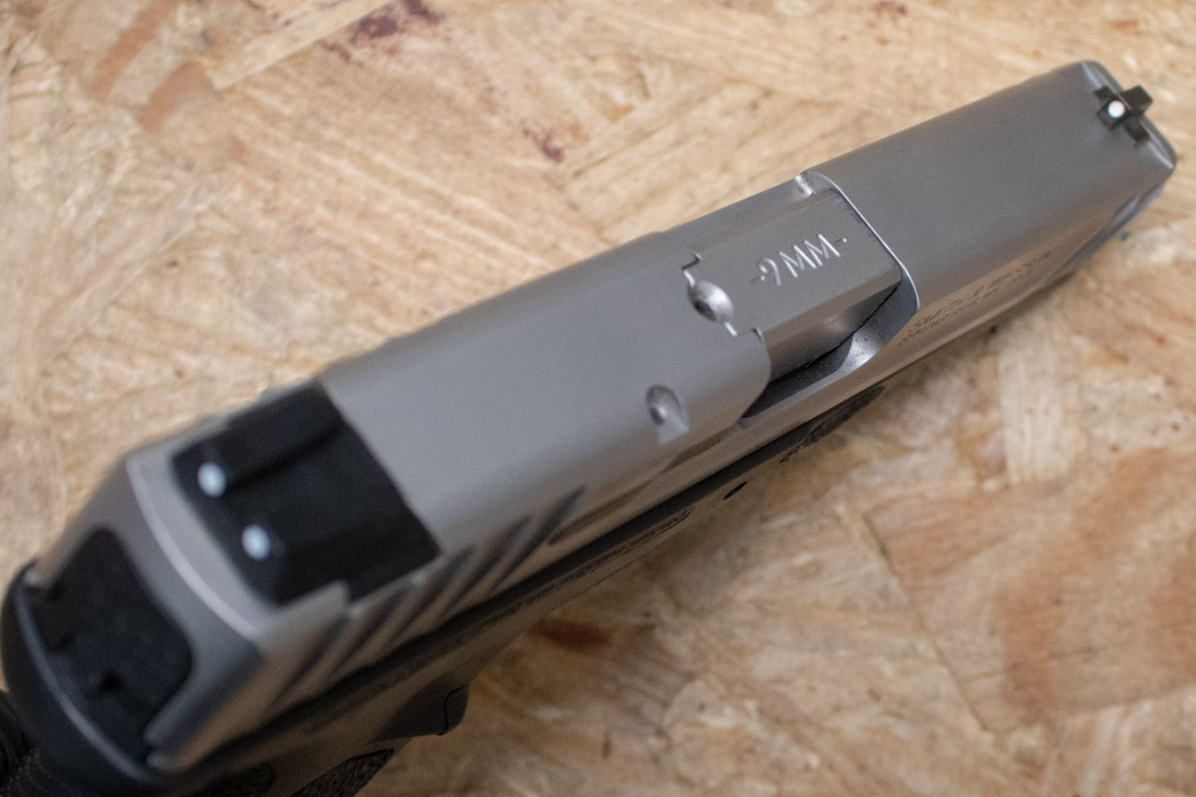 SMITH AND WESSON SD9VE 9mm Police Trade-In Pistol with Two-Tone Finish