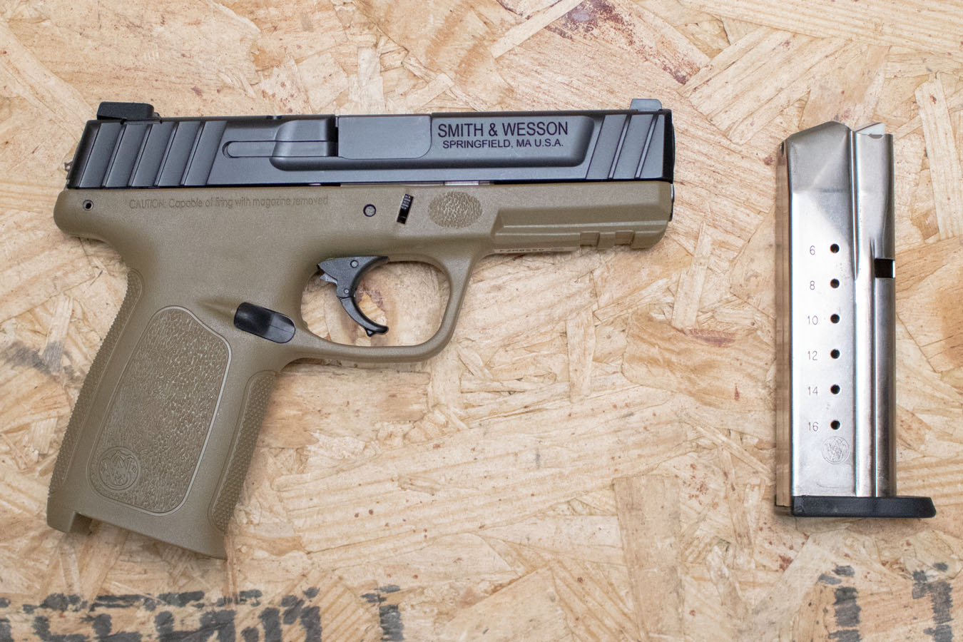 SMITH AND WESSON SD9 9mm Police Trade-In Pistol with FDE Frame