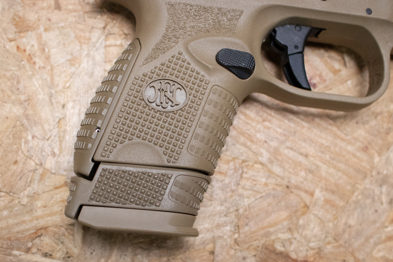 FNH 509 Compact 9mm Police Trade-In Pistol with FDE Finish