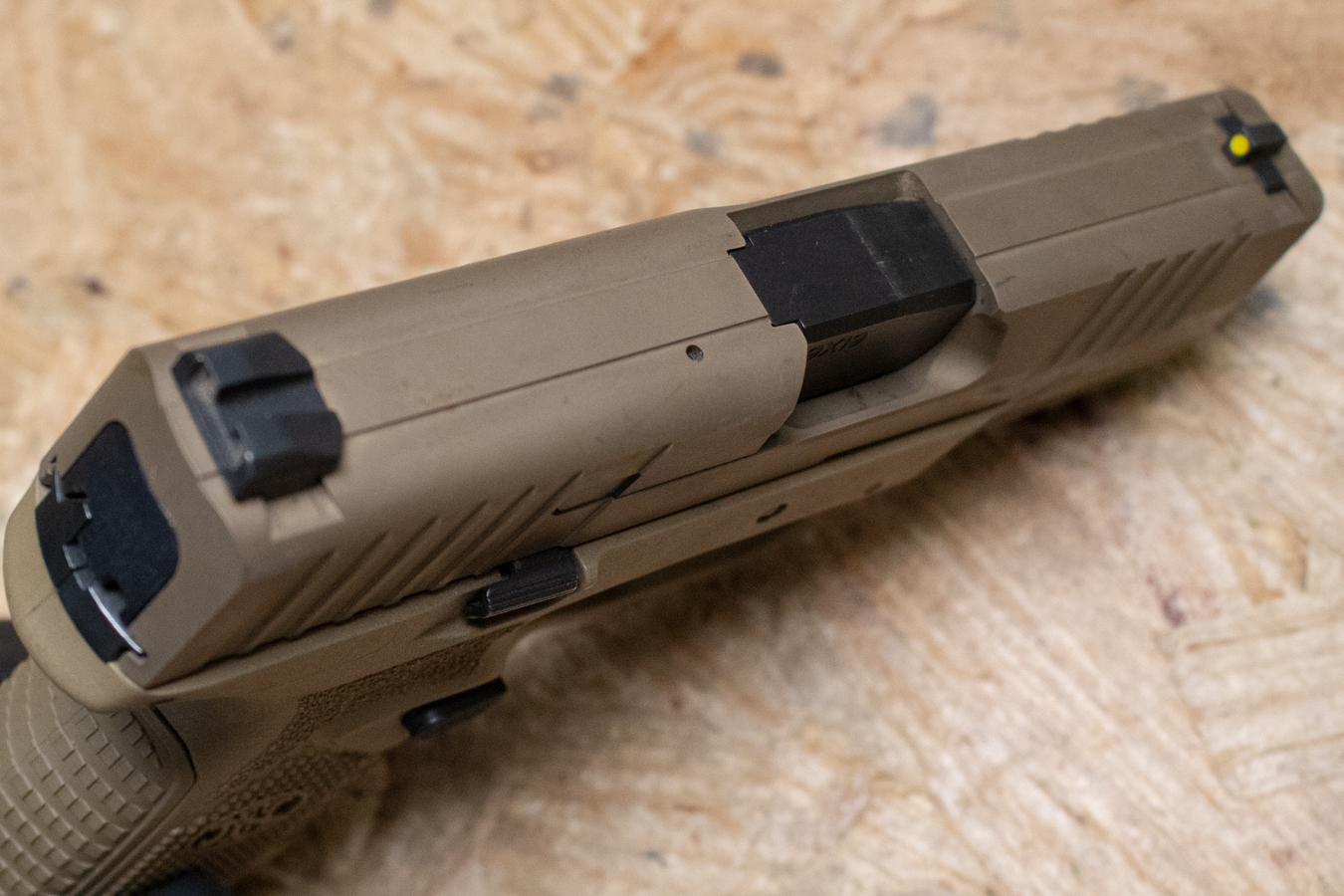 FNH 509 Compact 9mm Police Trade-In Pistol with FDE Finish