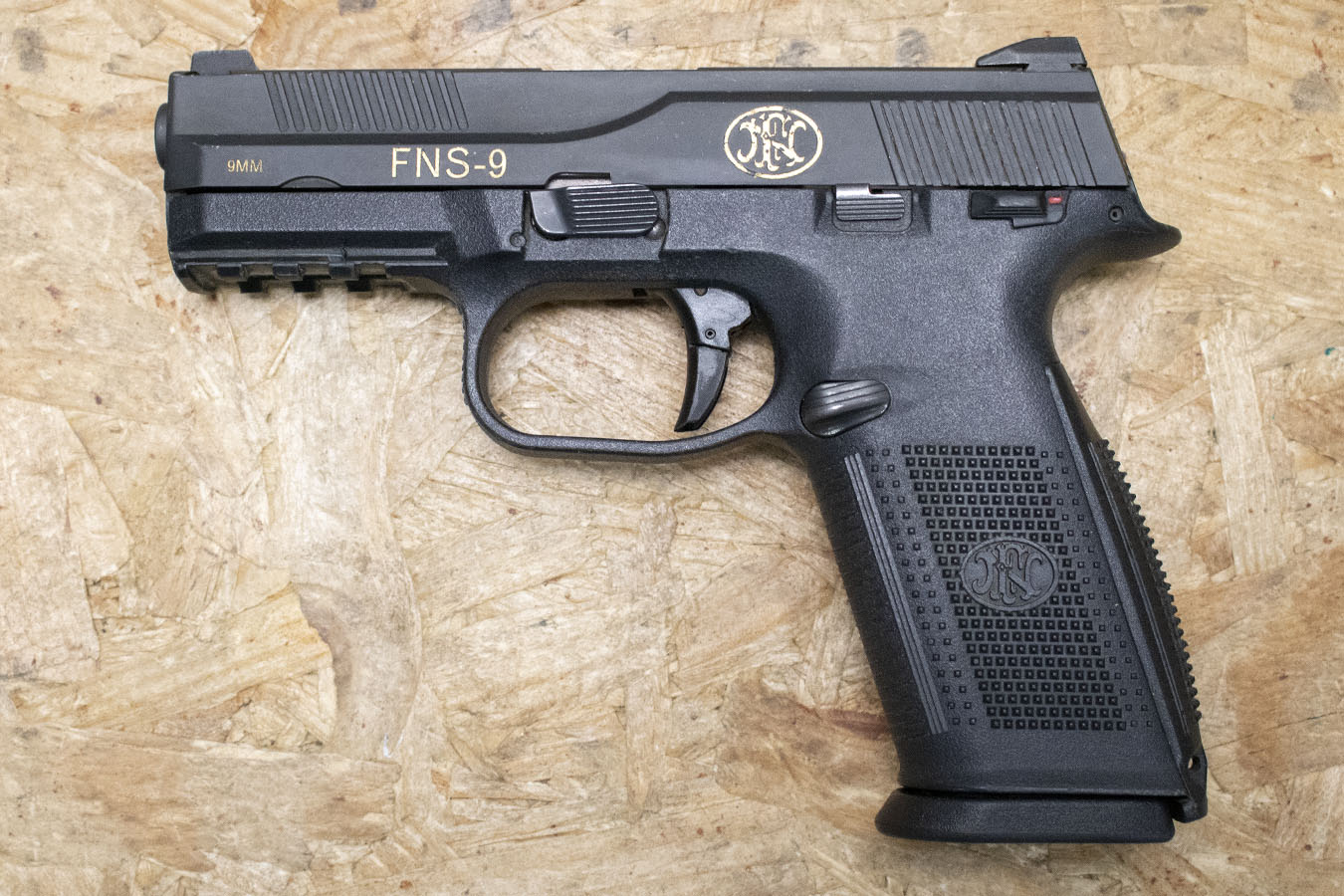 FNH FNS-9 9mm Police Trade-In Pistol with Manual Safety