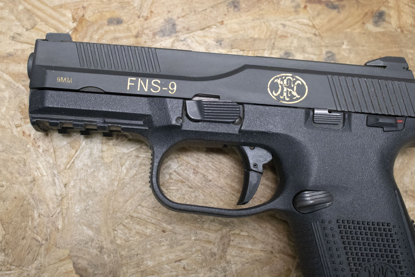 FNH FNS-9 9mm Police Trade-In Pistol with Manual Safety