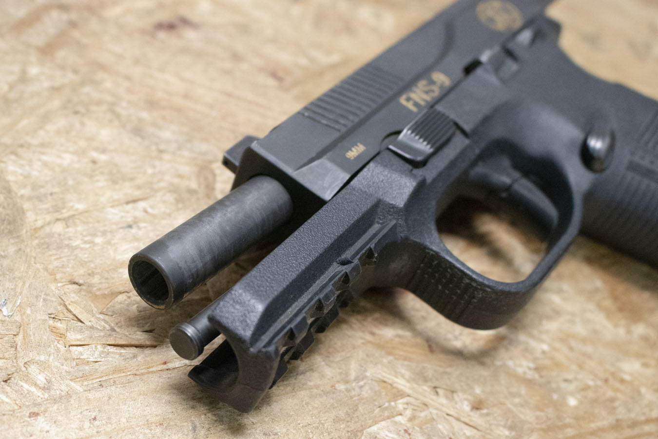 FNH FNS-9 9mm Police Trade-In Pistol with Manual Safety