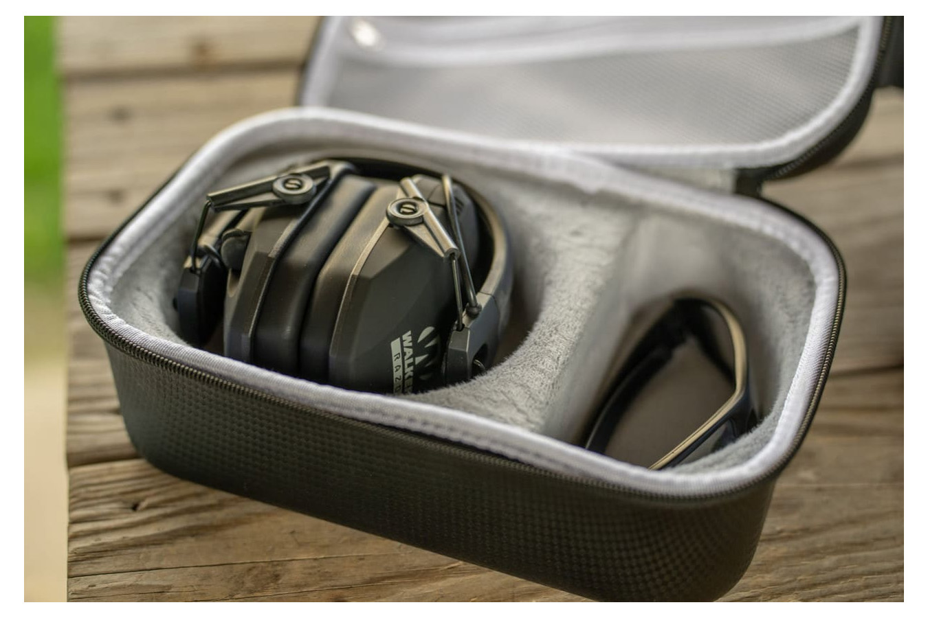 Walker`s Muff and Glasses Storage Case
