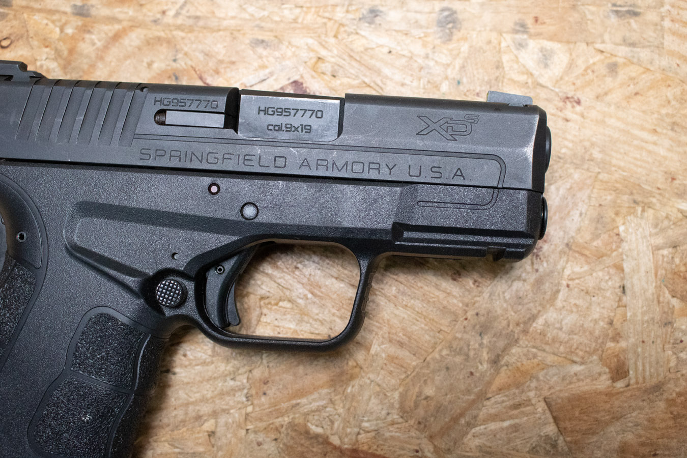 SPRINGFIELD XDS-9 3.3 9mm Police Trade-In Pistol with Extended Mag