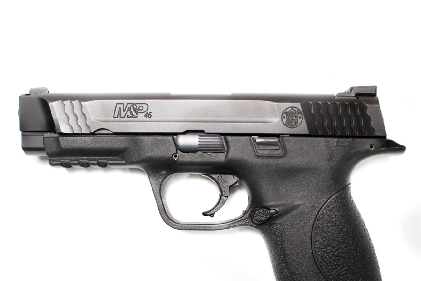 SMITH AND WESSON M&P45 Gen1 45 ACP Police Trade-In Pistol with Three Magazines and Original Box