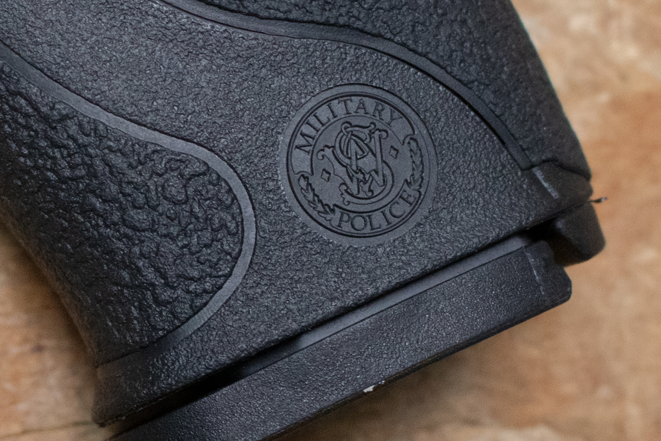 SMITH AND WESSON M&P9 9mm Police Trade-In Pistol with Accessory Rail