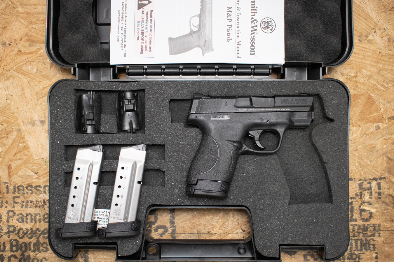 SMITH AND WESSON M&P40 Shield 40 S&W Police Trade-In Pistol with Three Mags, Case, and Backstraps