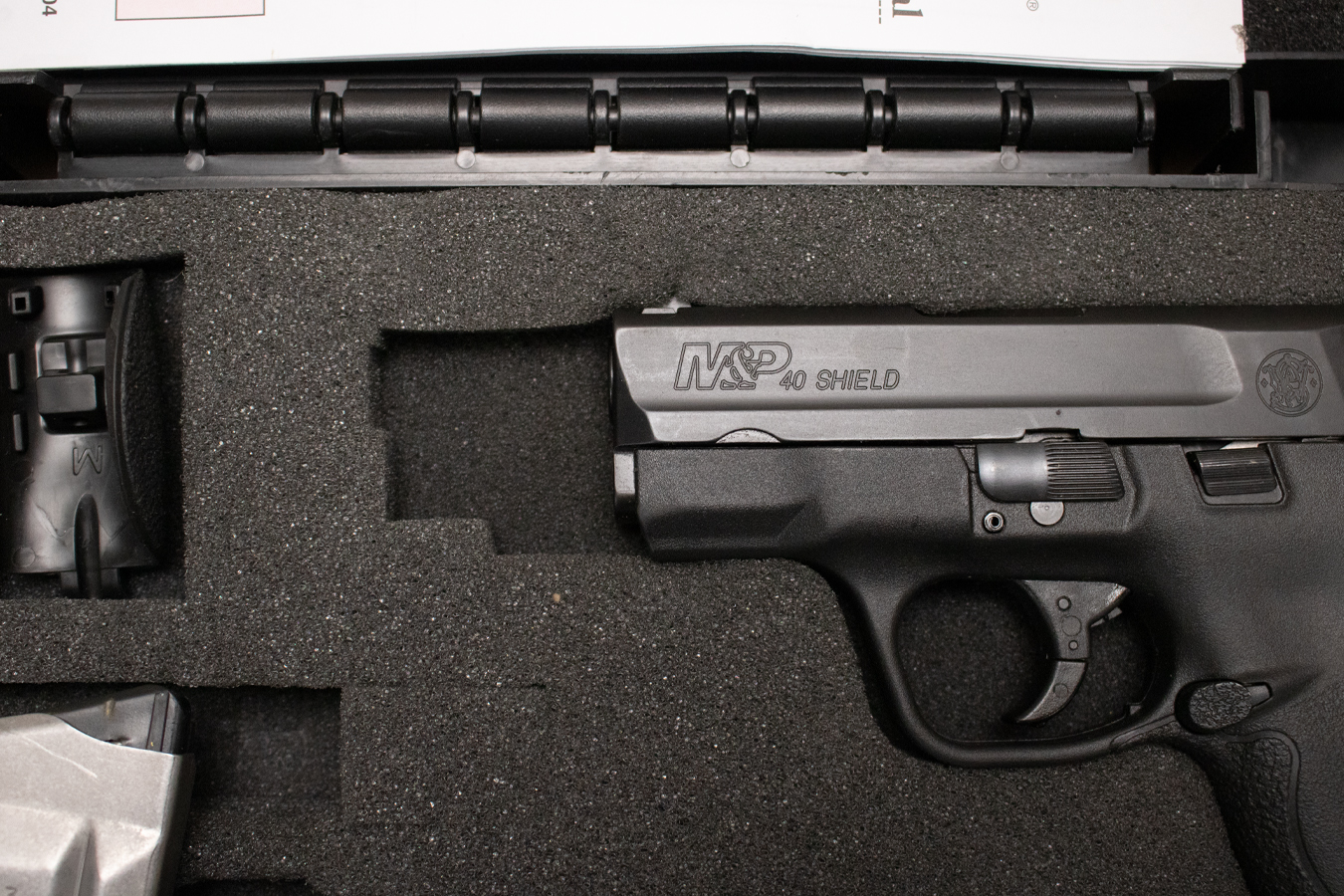 SMITH AND WESSON M&P40 Shield 40 S&W Police Trade-In Pistol with Three Mags, Case, and Backstraps