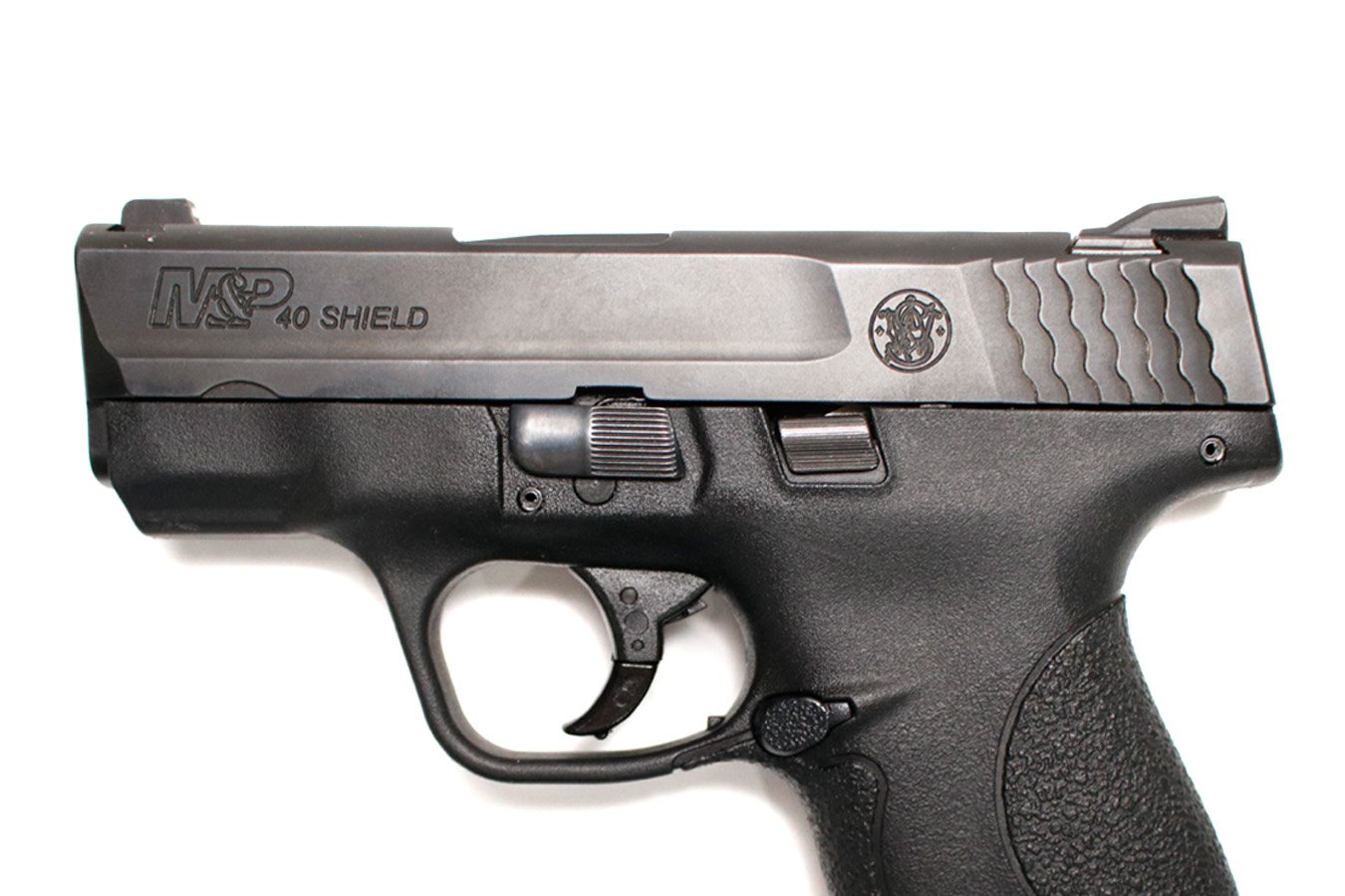 SMITH AND WESSON M&P40 Shield 40 S&W Police Trade-In Pistol
