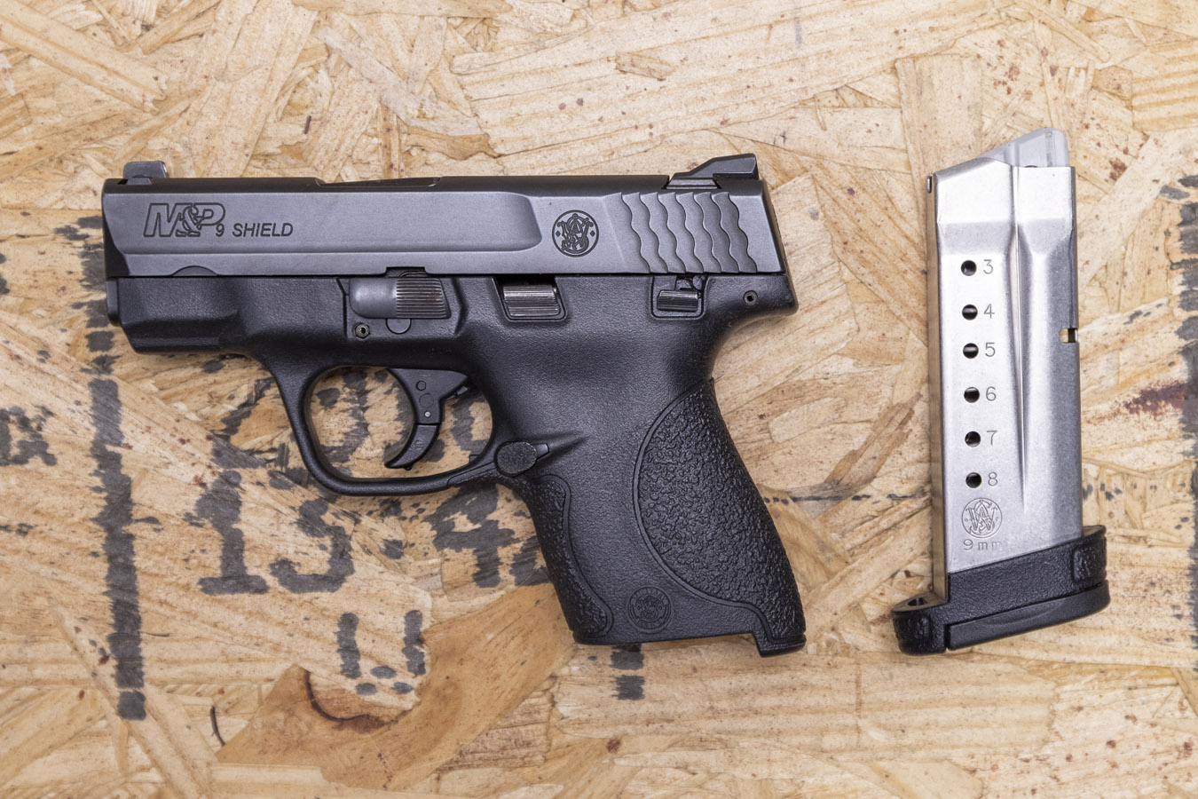 SMITH AND WESSON M&P9 Shield 9mm Police Trade-In Pistol (No Thumb Safety)