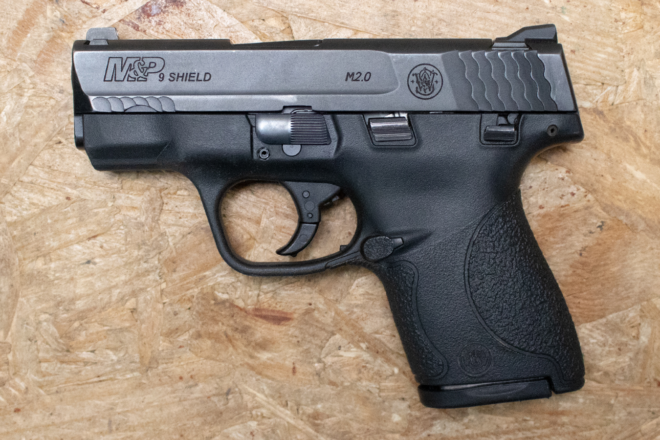 SMITH AND WESSON M&P9 Shield M2.0 9mm Police Trade-In Pistol